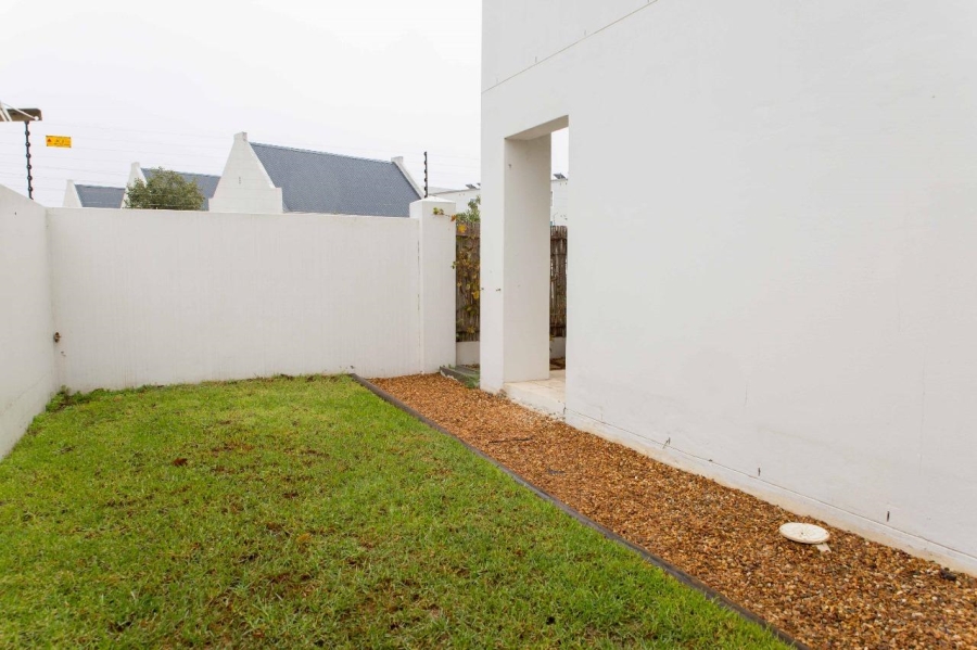 To Let 3 Bedroom Property for Rent in Nuutgevonden Western Cape